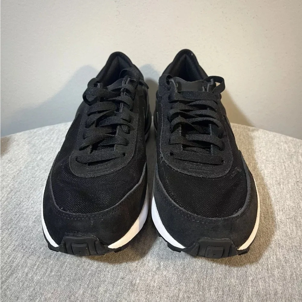 Nike GS Waffle One Grade School Black/White Sneaker Shoe Size 7Y DC0481-001​​​​